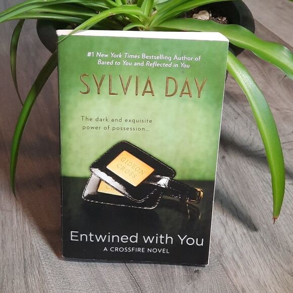 Paperback Entwined With You By Sylvia Day - Picture 4 of 5